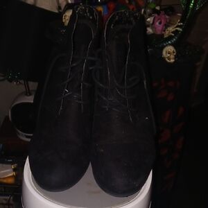 Arizona Jean Company Black Ankle Boots